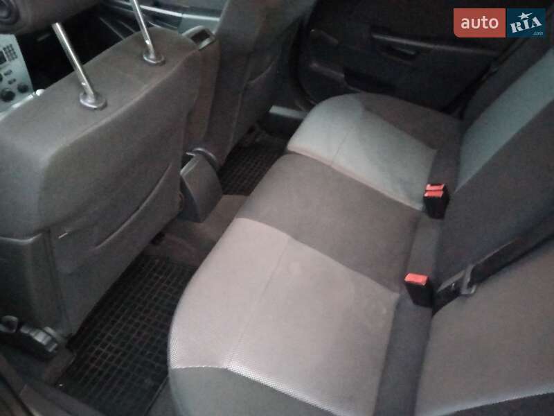Універсал Opel Astra 2009 в Смілі фото 3 Універсал Opel Astra 2009 в Смілі