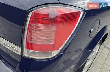 Универсал Opel Astra 2005 в 