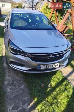 Хетчбек Opel Astra 2017 в  фото 13 Хетчбек Opel Astra 2017 в
