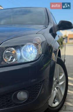 Хэтчбек Opel Astra 2012 в 