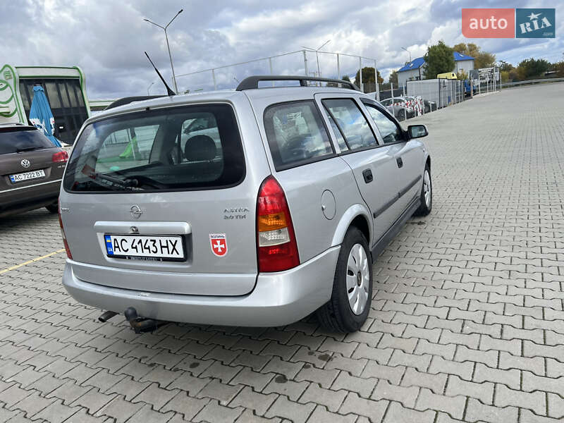 Универсал Opel Astra 2001 в Луцке