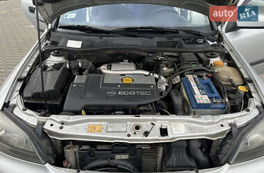 Универсал Opel Astra 2001 в  фото 27 Универсал Opel Astra 2001 в