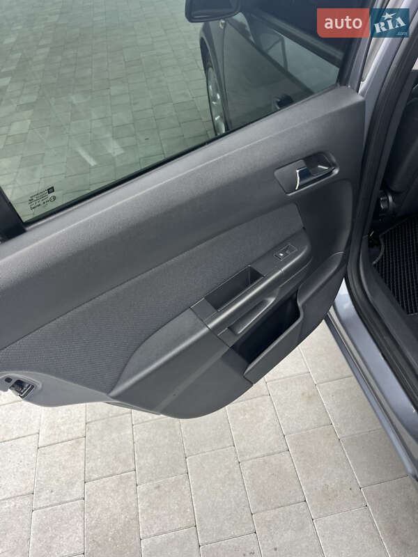 Универсал Opel Astra 2007 в Вишневце фото 21 Универсал Opel Astra 2007 в Вишневце
