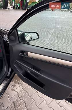 Універсал Opel Astra 2008 в  фото 13 Універсал Opel Astra 2008 в
