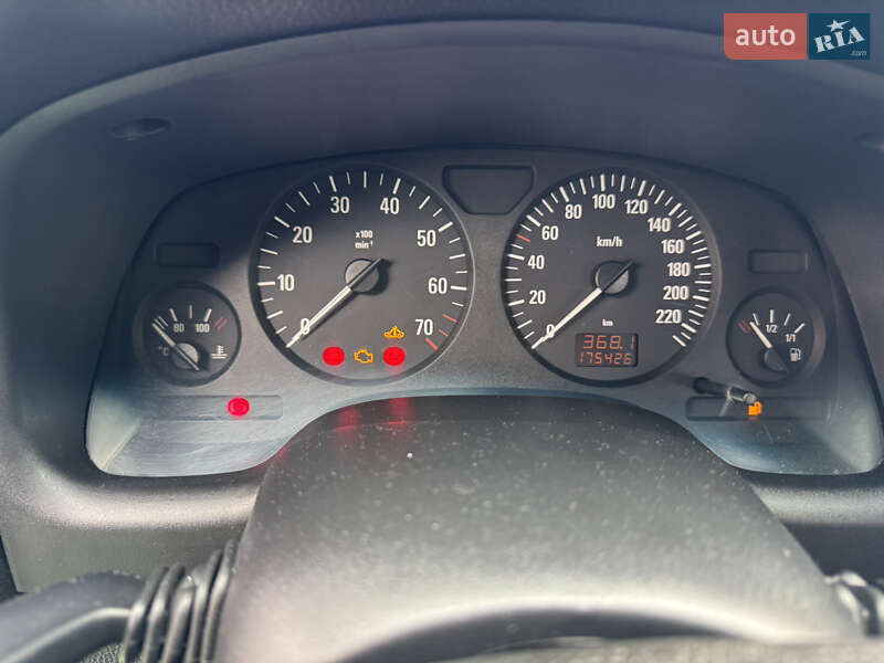 Седан Opel Astra 2004 в Львове фото 11 Седан Opel Astra 2004 в Львове