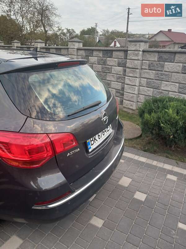 Универсал Opel Astra 2015 в Корце фото 4 Универсал Opel Astra 2015 в Корце