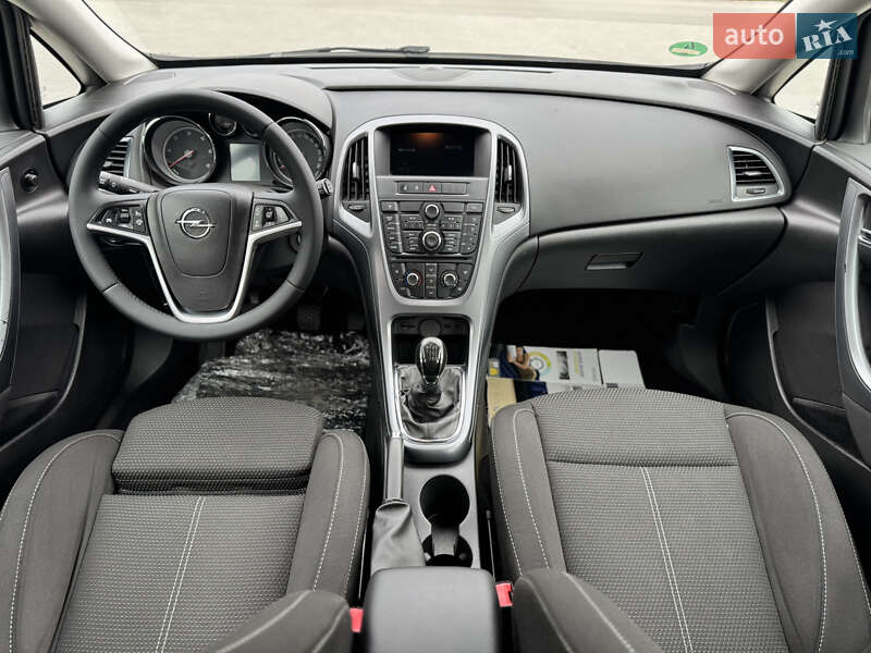 Универсал Opel Astra 2012 в Виннице фото 17 Универсал Opel Astra 2012 в Виннице