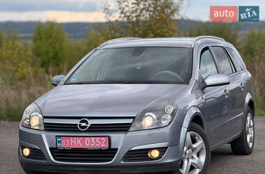 Универсал Opel Astra 2005 в Тернополе