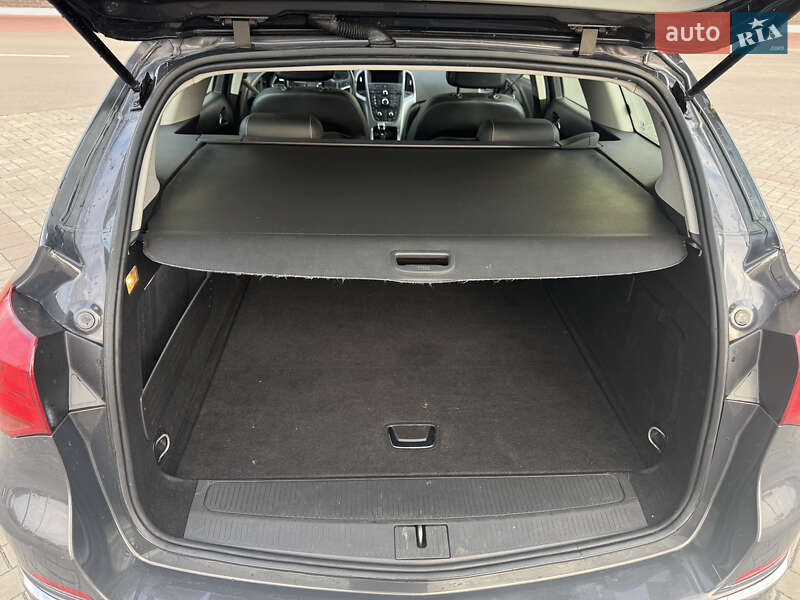 Универсал Opel Astra 2014 в Луцке