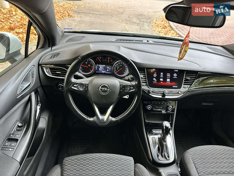 Универсал Opel Astra 2019 в Кропивницком