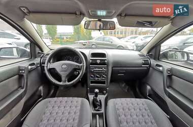 Седан Opel Astra 2001 в 