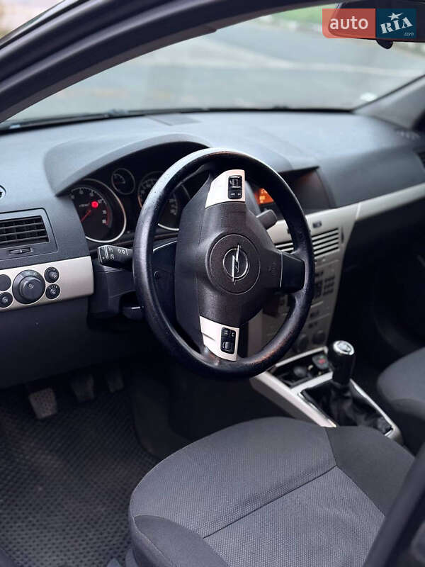 Універсал Opel Astra 2007 в Києві