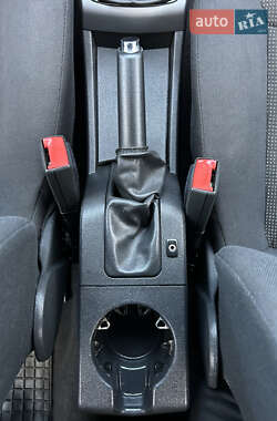 Универсал Opel Astra 2010 в 