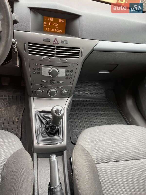 Универсал Opel Astra 2005 в Хмельницком фото 8 Универсал Opel Astra 2005 в Хмельницком