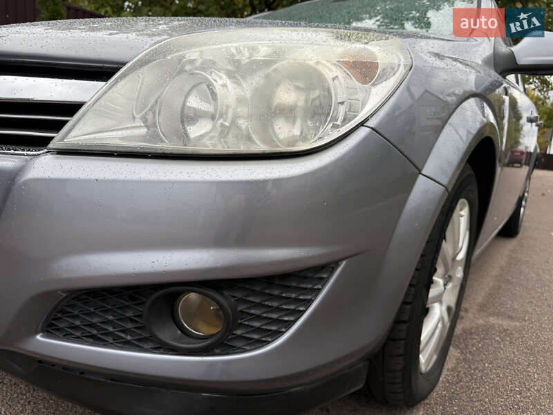 Универсал Opel Astra 2009 в Борисполе