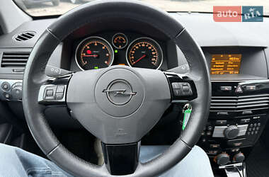 Универсал Opel Astra 2009 в 