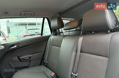 Универсал Opel Astra 2009 в 