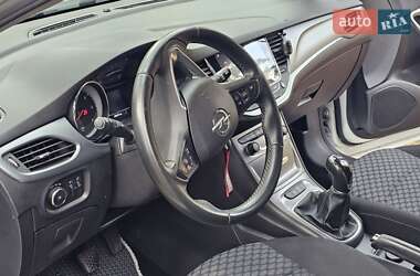 Універсал Opel Astra 2018 в  фото 19 Універсал Opel Astra 2018 в