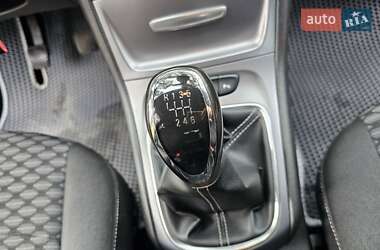 Універсал Opel Astra 2018 в  фото 24 Універсал Opel Astra 2018 в