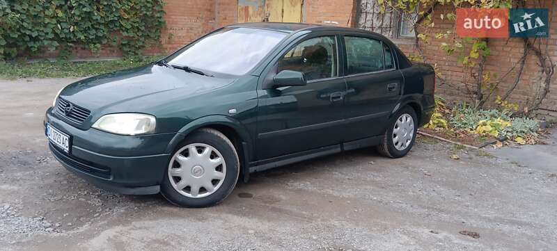 Седан Opel Astra 1999 в Виннице