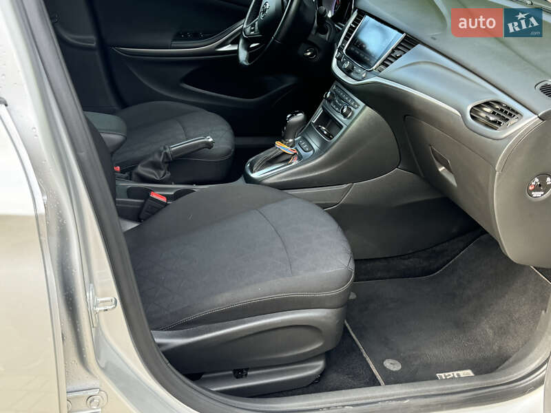 Универсал Opel Astra 2019 в Львове