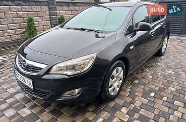 Універсал Opel Astra 2012 в 