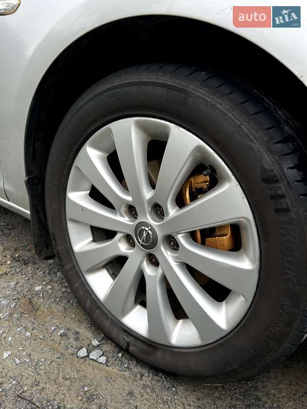 Универсал Opel Astra 2011 в Ровно фото 2 Универсал Opel Astra 2011 в Ровно