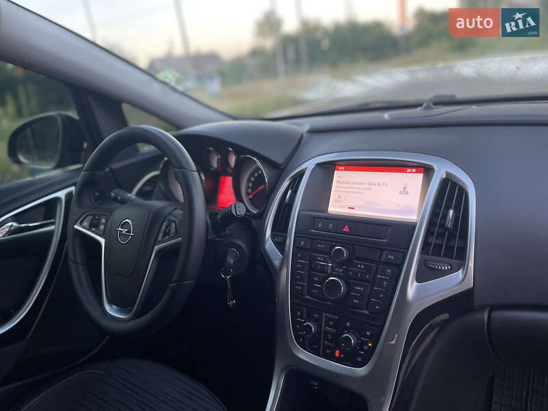 Універсал Opel Astra 2014 в Рокитному фото 14 Універсал Opel Astra 2014 в Рокитному