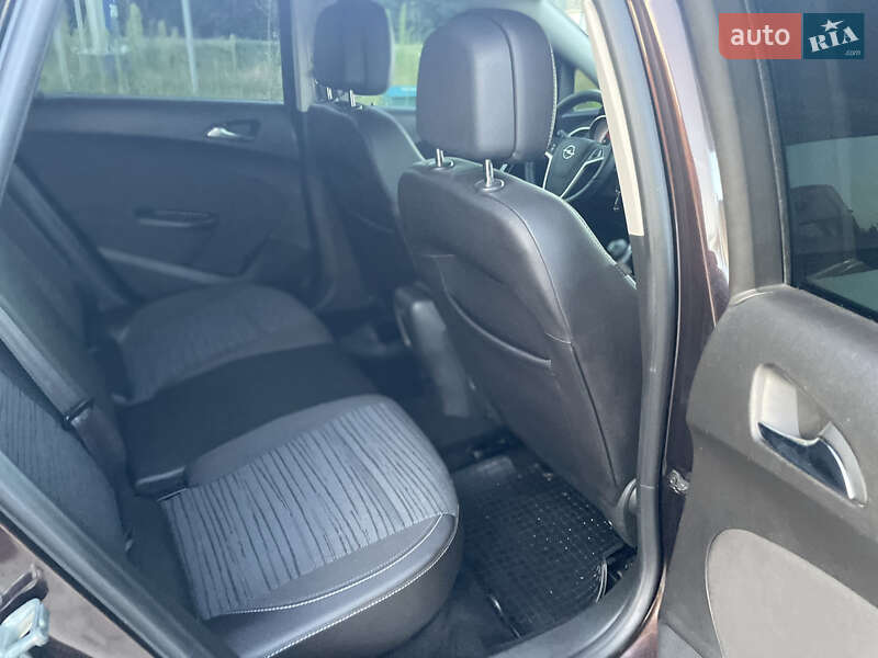 Універсал Opel Astra 2014 в Рокитному фото 19 Універсал Opel Astra 2014 в Рокитному