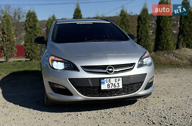 Универсал Opel Astra 2013 в 