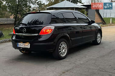 Хэтчбек Opel Astra 2006 в  фото 5 Хэтчбек Opel Astra 2006 в