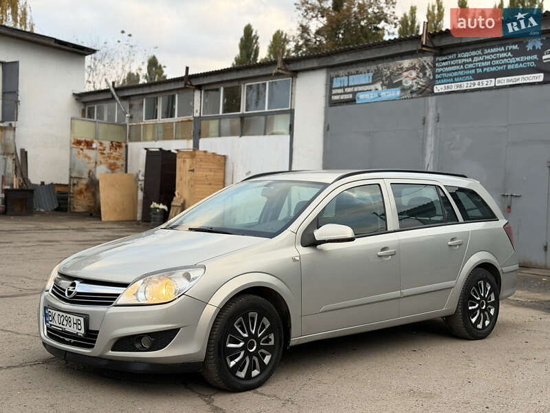 Універсал Opel Astra 2008 в Рівному фото 24 Універсал Opel Astra 2008 в Рівному