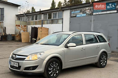 Универсал Opel Astra 2008 в 