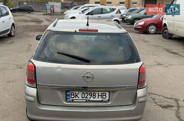 Универсал Opel Astra 2008 в 