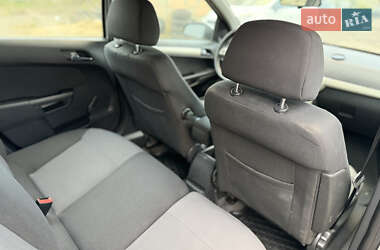 Универсал Opel Astra 2008 в 