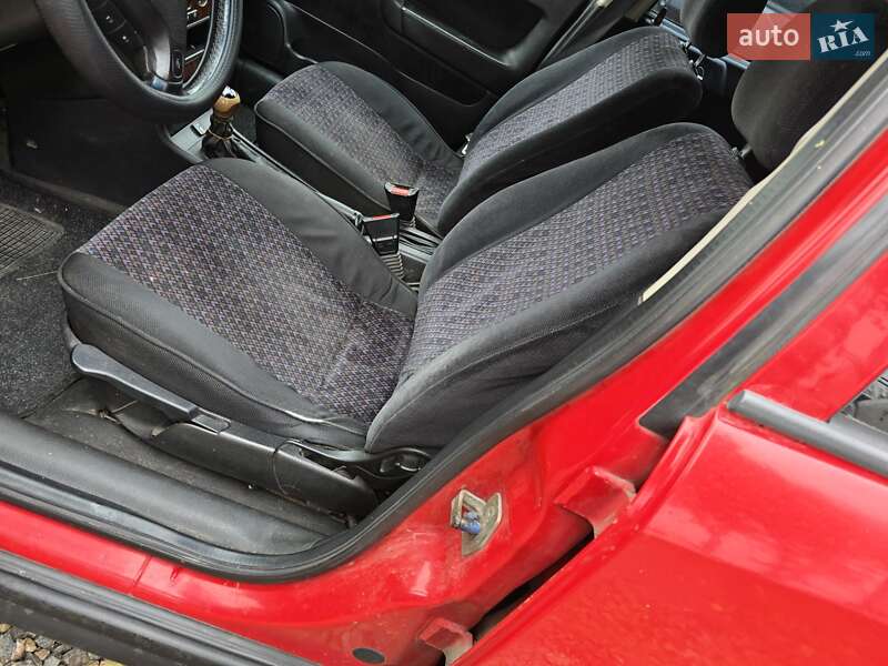 Седан Opel Astra 2000 в Хмельницком