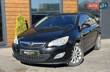 Універсал Opel Astra 2010 в  фото 2 Універсал Opel Astra 2010 в