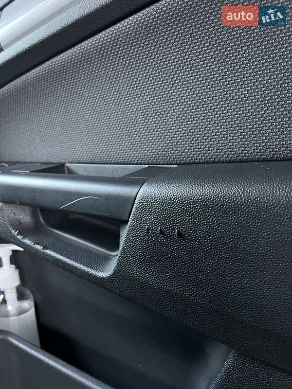 Універсал Opel Astra 2006 в Смілі