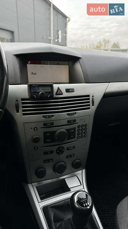 Универсал Opel Astra 2010 в Тернополе фото 13 Универсал Opel Astra 2010 в Тернополе