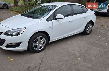 Хэтчбек Opel Astra 2017 в Кривом Роге Хэтчбек Opel Astra 2017 в Кривом Роге
