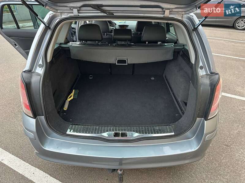 Универсал Opel Astra 2004 в Киеве фото 9 Универсал Opel Astra 2004 в Киеве