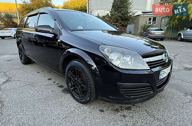 Універсал Opel Astra 2006 в  Універсал Opel Astra 2006 в
