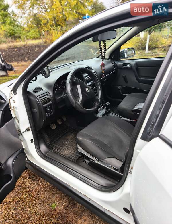 Седан Opel Astra 2007 в Машевке фото 10 Седан Opel Astra 2007 в Машевке