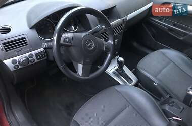 Универсал Opel Astra 2006 в  фото 8 Универсал Opel Astra 2006 в