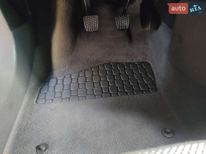 Универсал Opel Astra 2010 в Умани