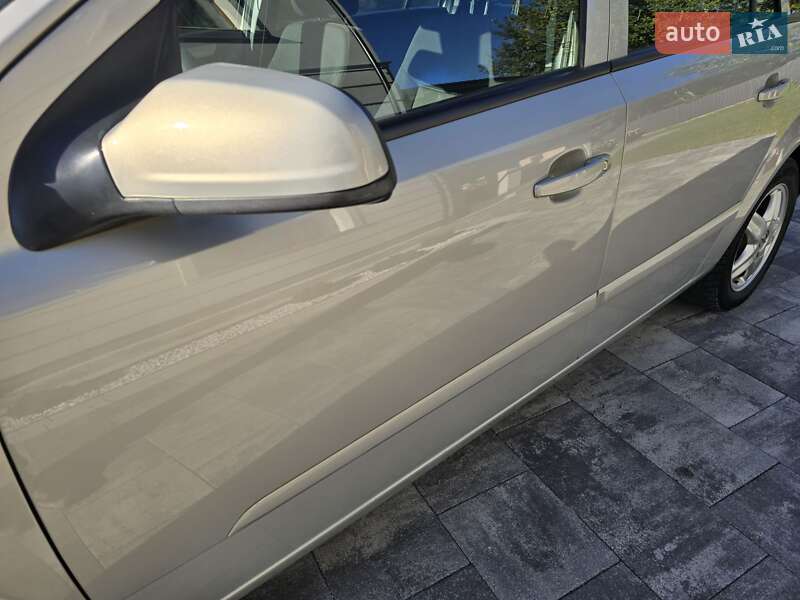 Універсал Opel Astra 2007 в Івано-Франківську