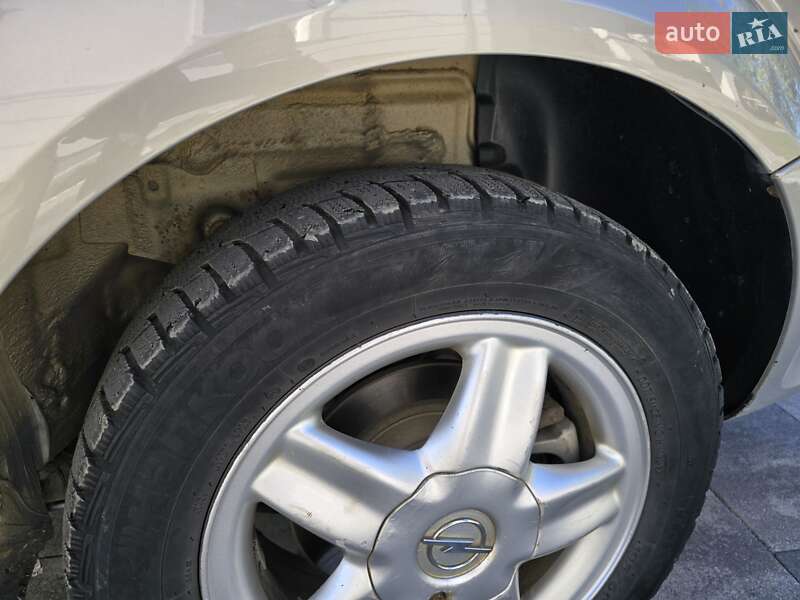 Універсал Opel Astra 2007 в Івано-Франківську