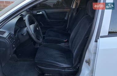 Седан Opel Astra 2000 в  фото 24 Седан Opel Astra 2000 в