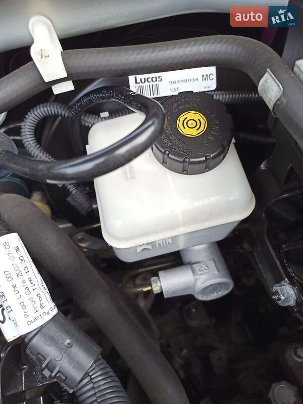 Седан Opel Astra 2007 в Кременчуці