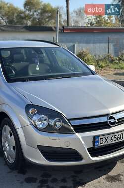 Универсал Opel Astra 2006 в  фото 7 Универсал Opel Astra 2006 в